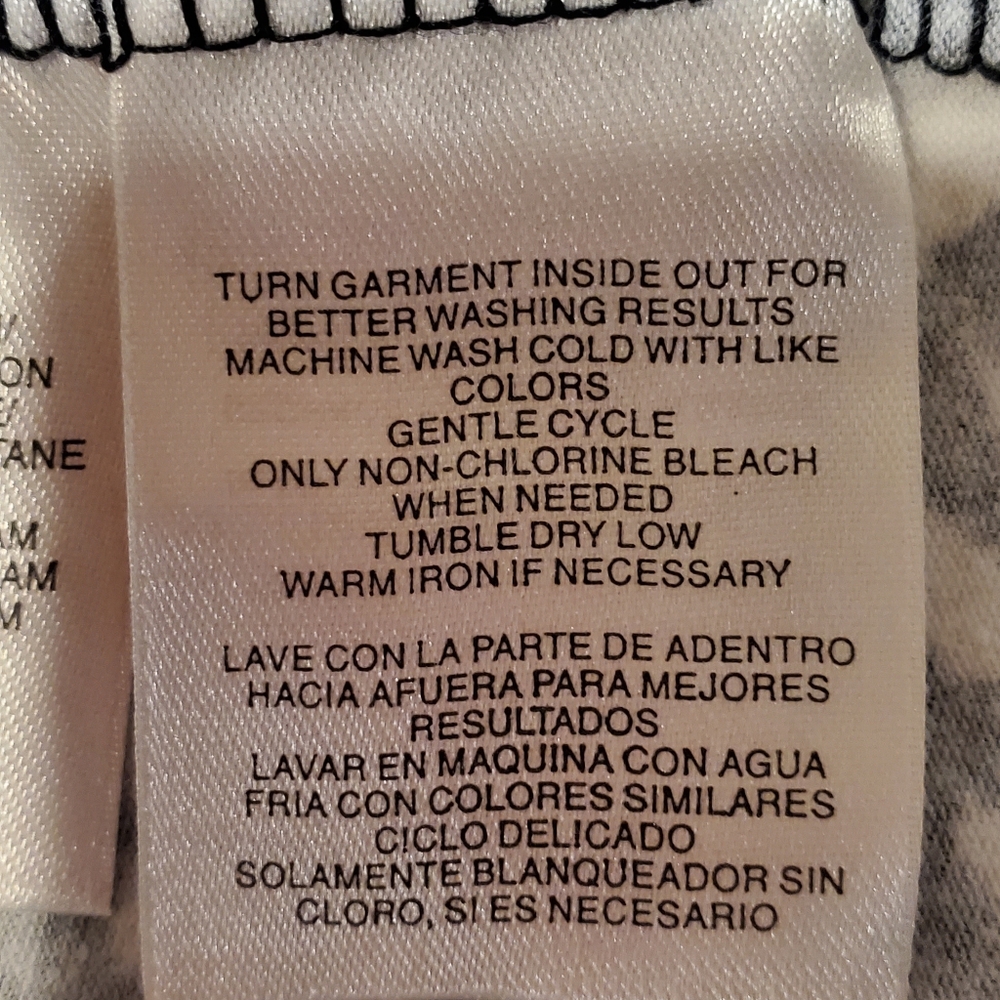 Jones New York Stretch Zebra Print Top Size M - Picture 4 of 5